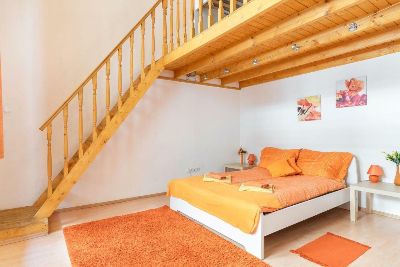 Izabella Home Budapest Bagian luar foto