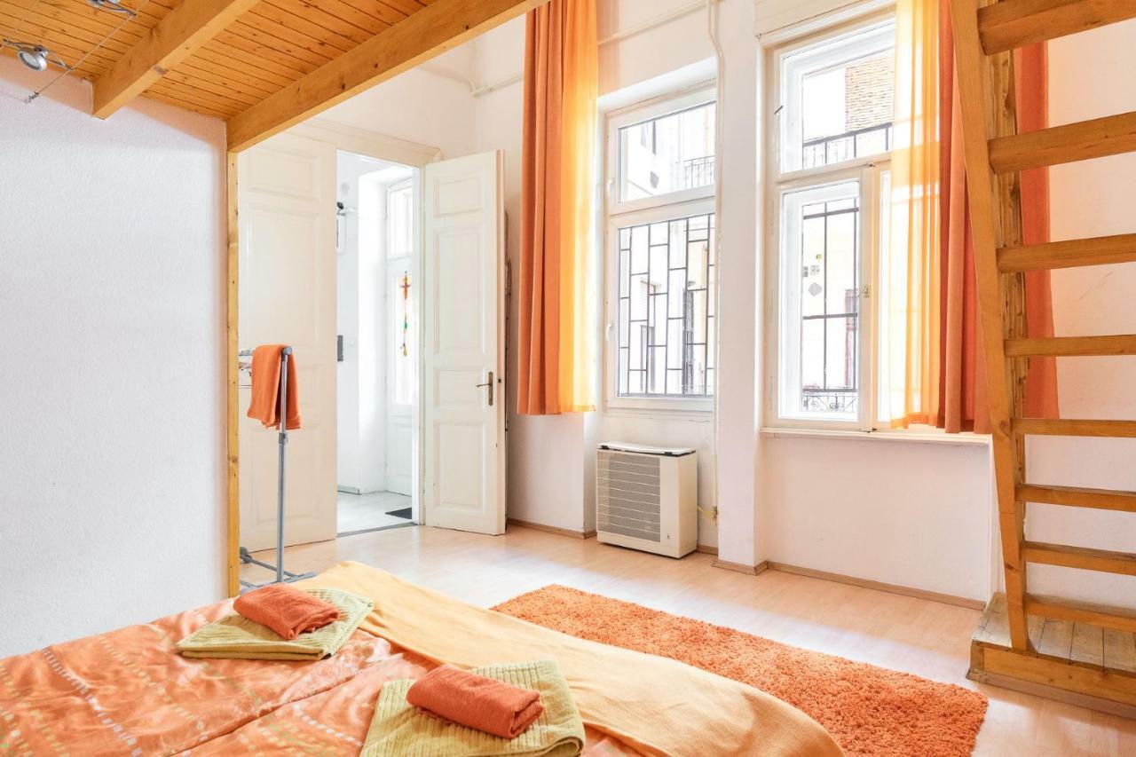 Izabella Home Budapest Bagian luar foto