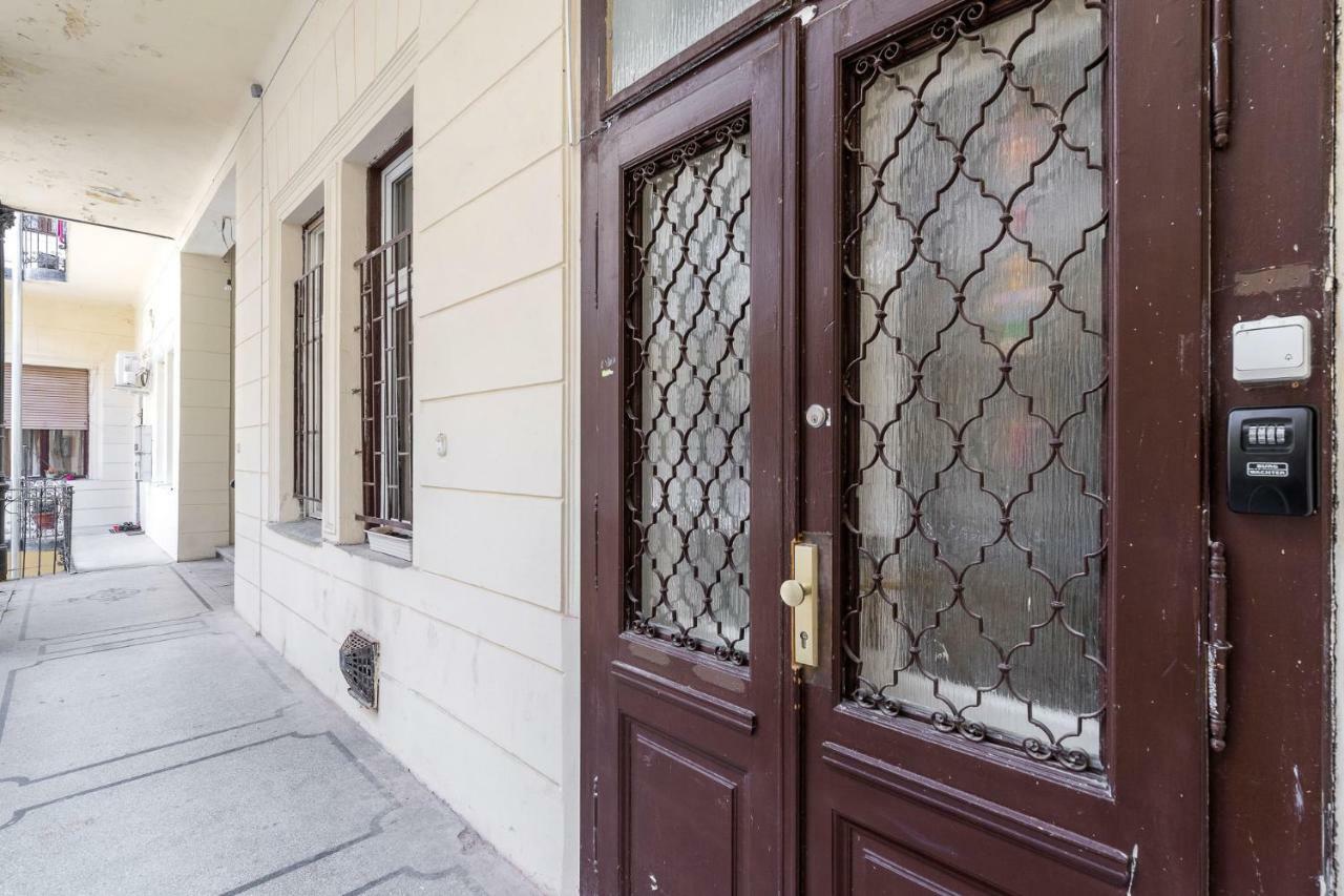 Izabella Home Budapest Bagian luar foto