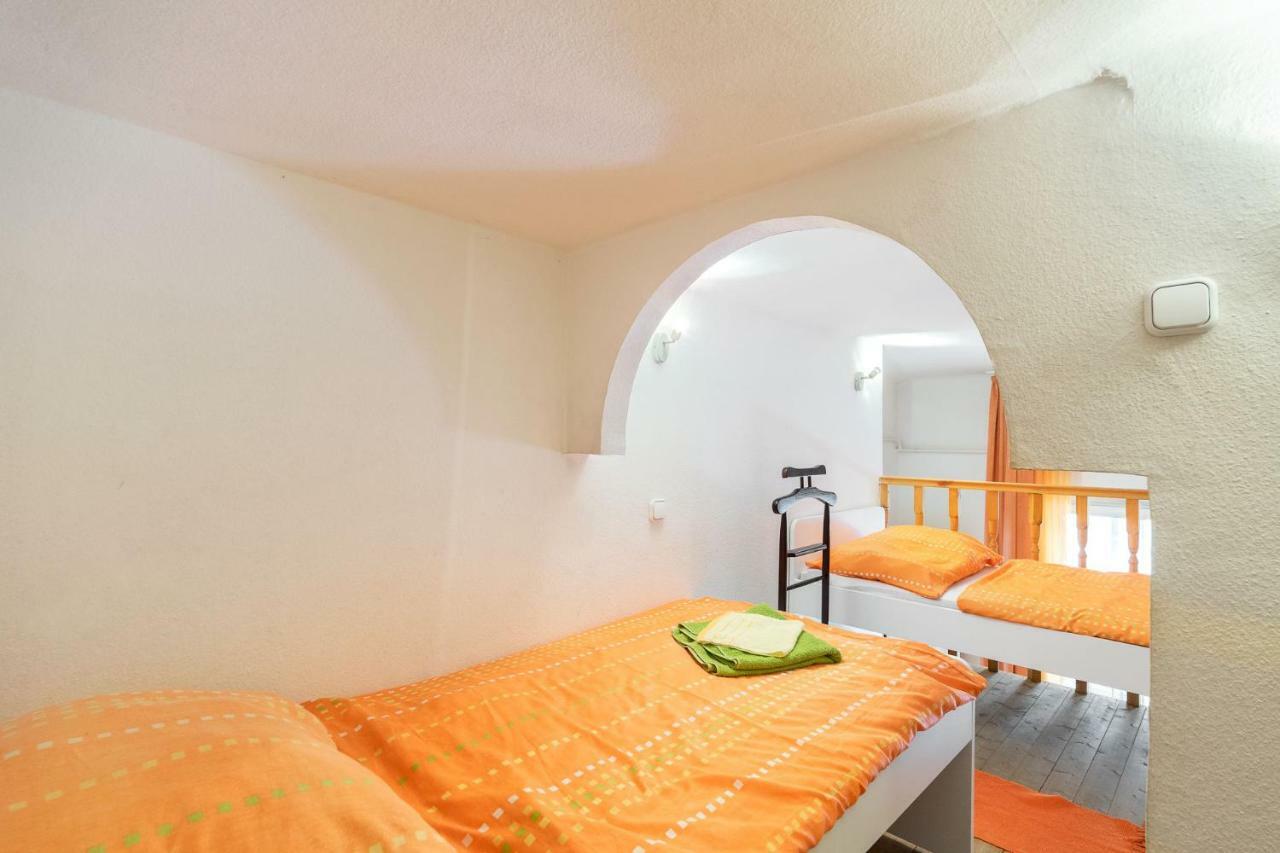 Izabella Home Budapest Bagian luar foto
