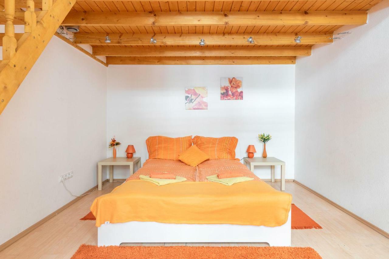 Izabella Home Budapest Bagian luar foto